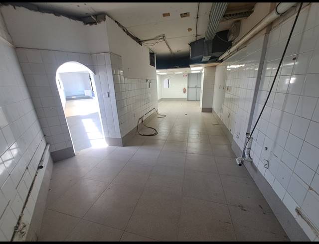 210M² BUSINESS CENTRE TO LET IN SUNNINGDALE